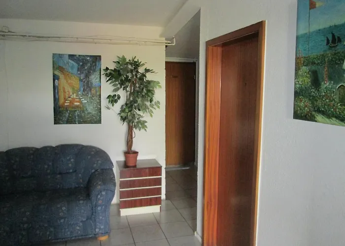 招待所 Werner Nagel *