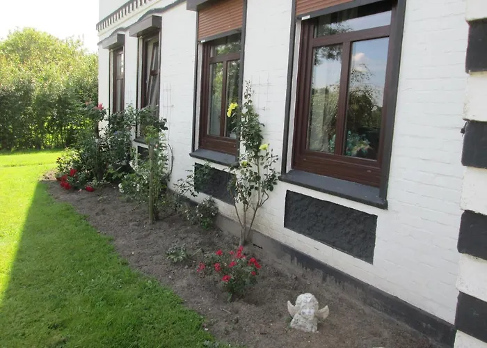 Werner Nagel 招待所 *