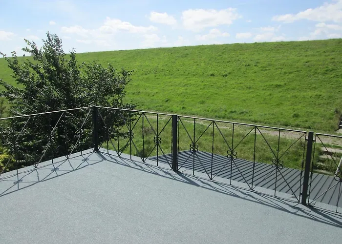 Werner Nagel 招待所 *